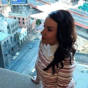 Meet your Posher, Jasmina